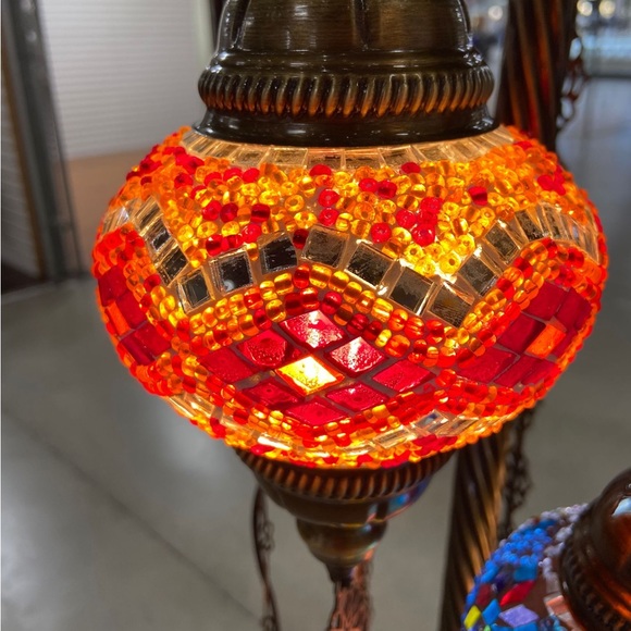 Handmade Turkish floor lamp 7 globes - Picture 5 of 6